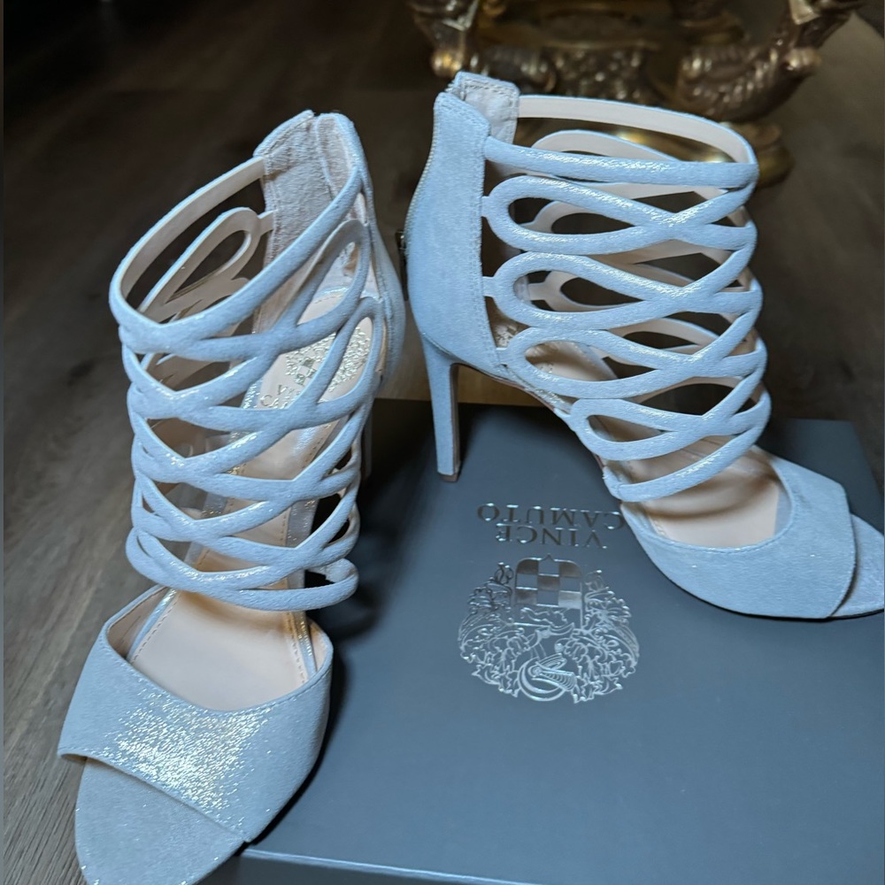 Vince Camuto princess heels